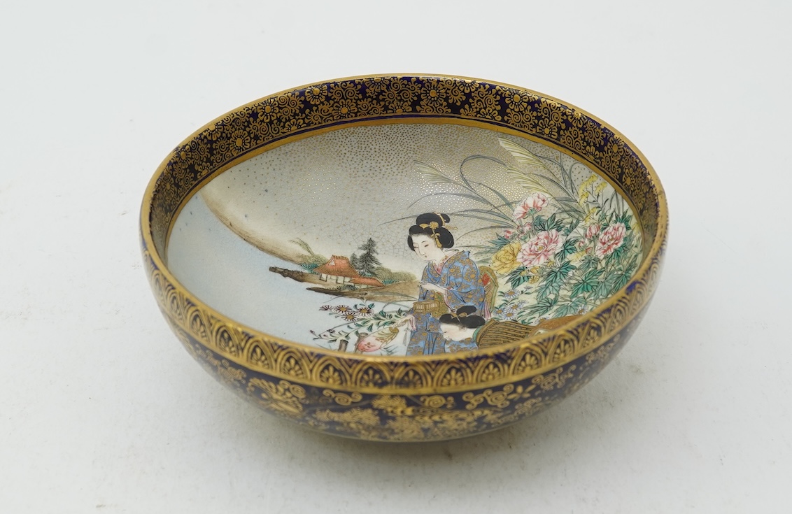 A Japanese Satsuma bowl, by Kinkozan, Meiji period